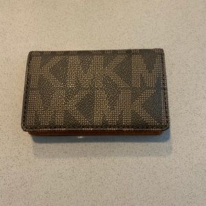 Michael kors card holder